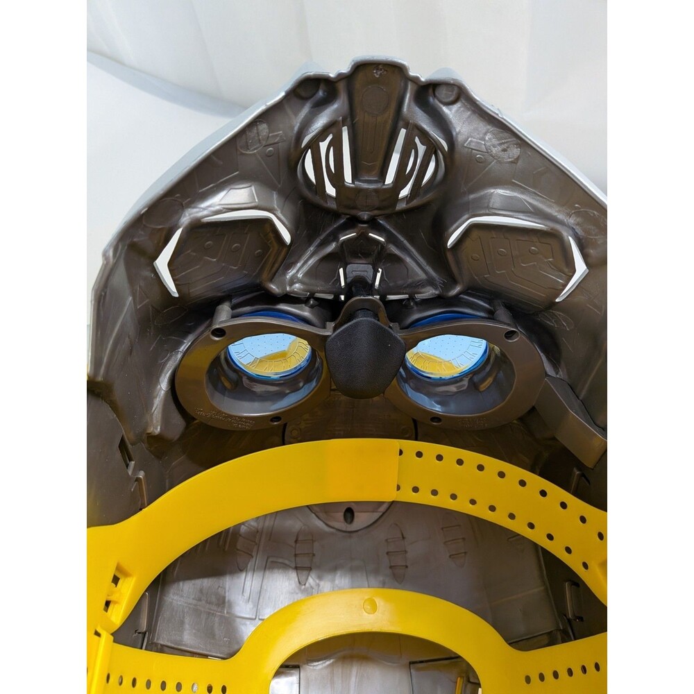 Transformers Bumblebee Helmet Target Exclusive Studio Series Works! In Box - Picture 8 of 16